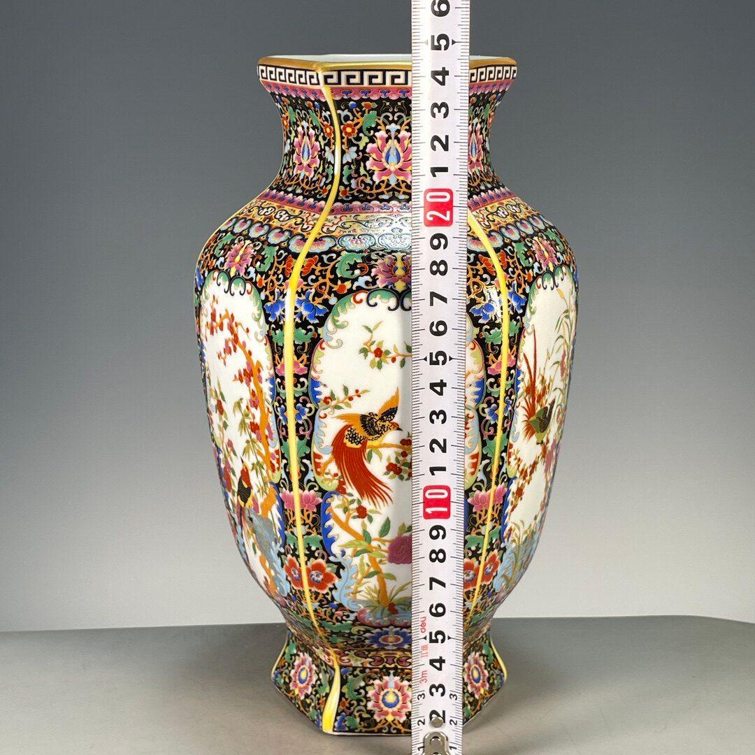 琺瑯彩六面開窓花鳥賞瓶 景徳鎮 陶磁器 装飾品 現代工芸品 美術品 置物