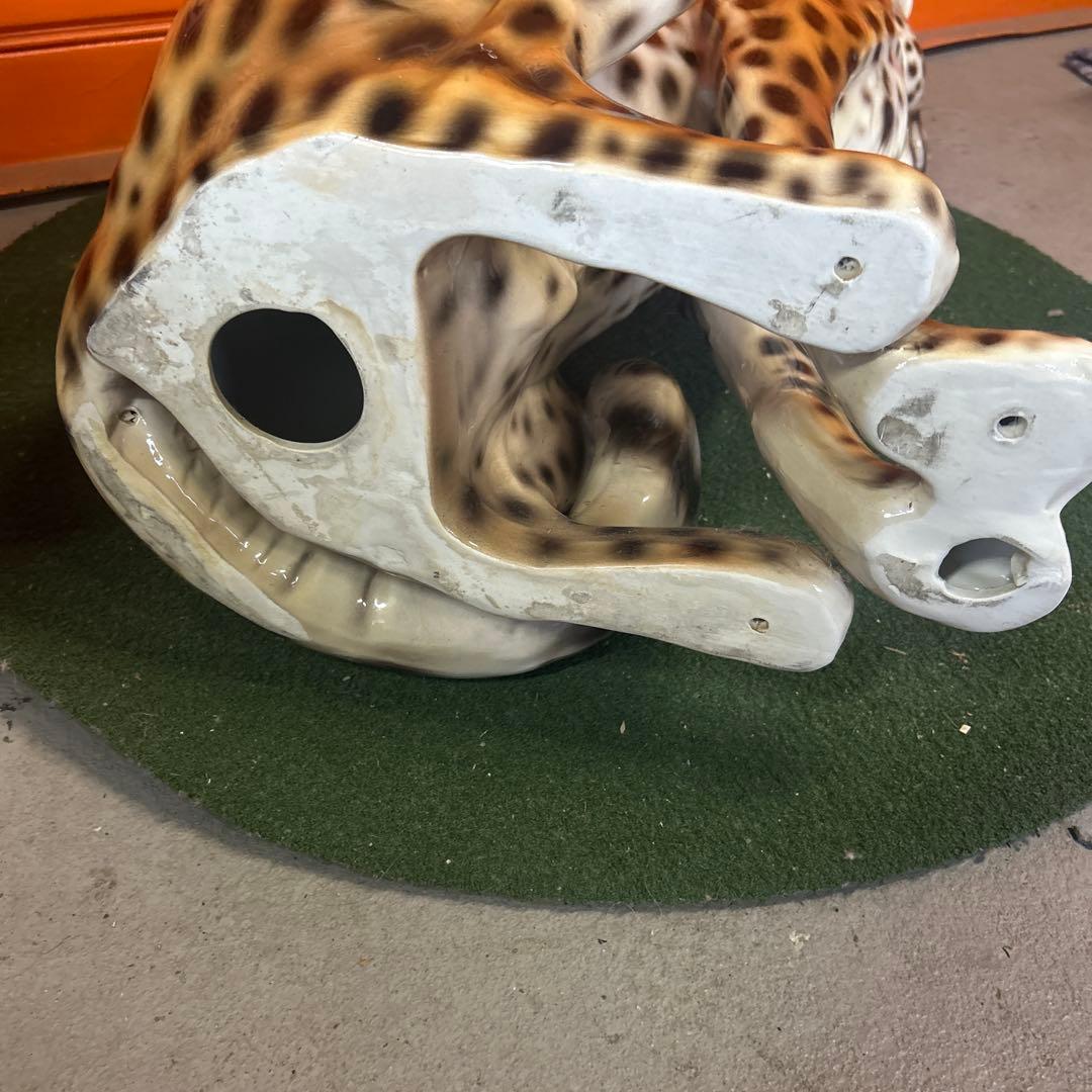イタリア製　チーター陶器置物 80cm
