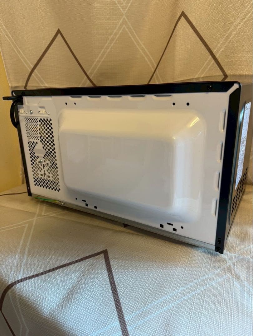ニトリ 東日本用電子レンジ MM720CUKN4 50Hz_BK 2024年製