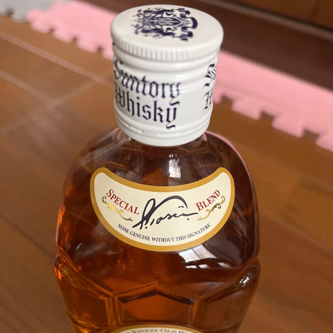 サントリーウイスキー白角　700ml
