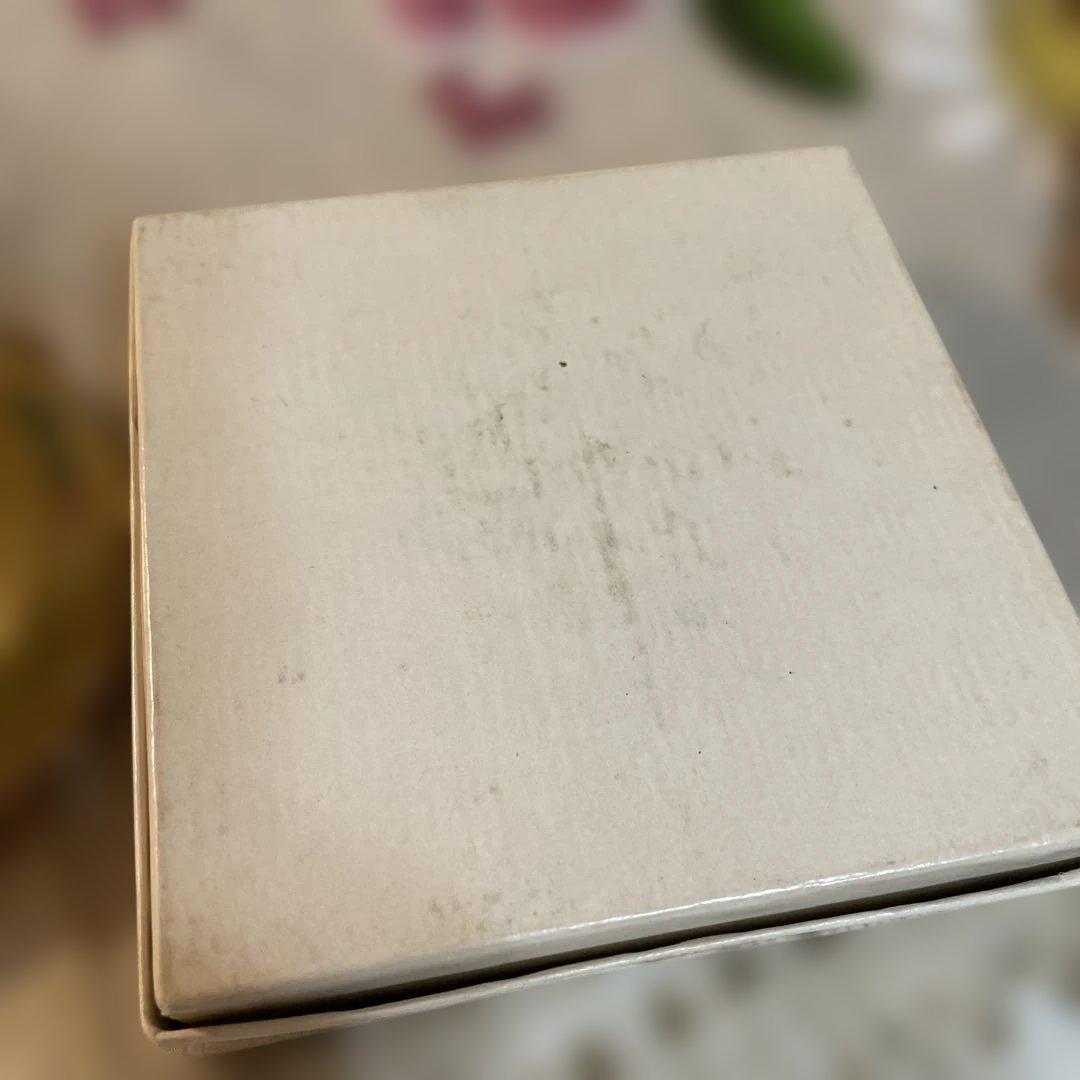 Stratton ヴィンテージ パウダー コンパクト ミラー 赤い薔薇