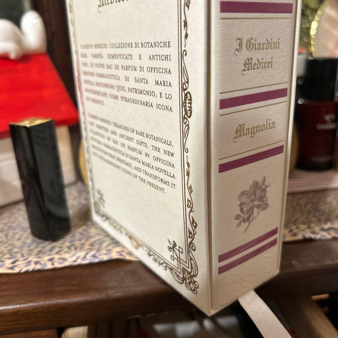 Santa Maria Novella Magnolia 香水マグノリア