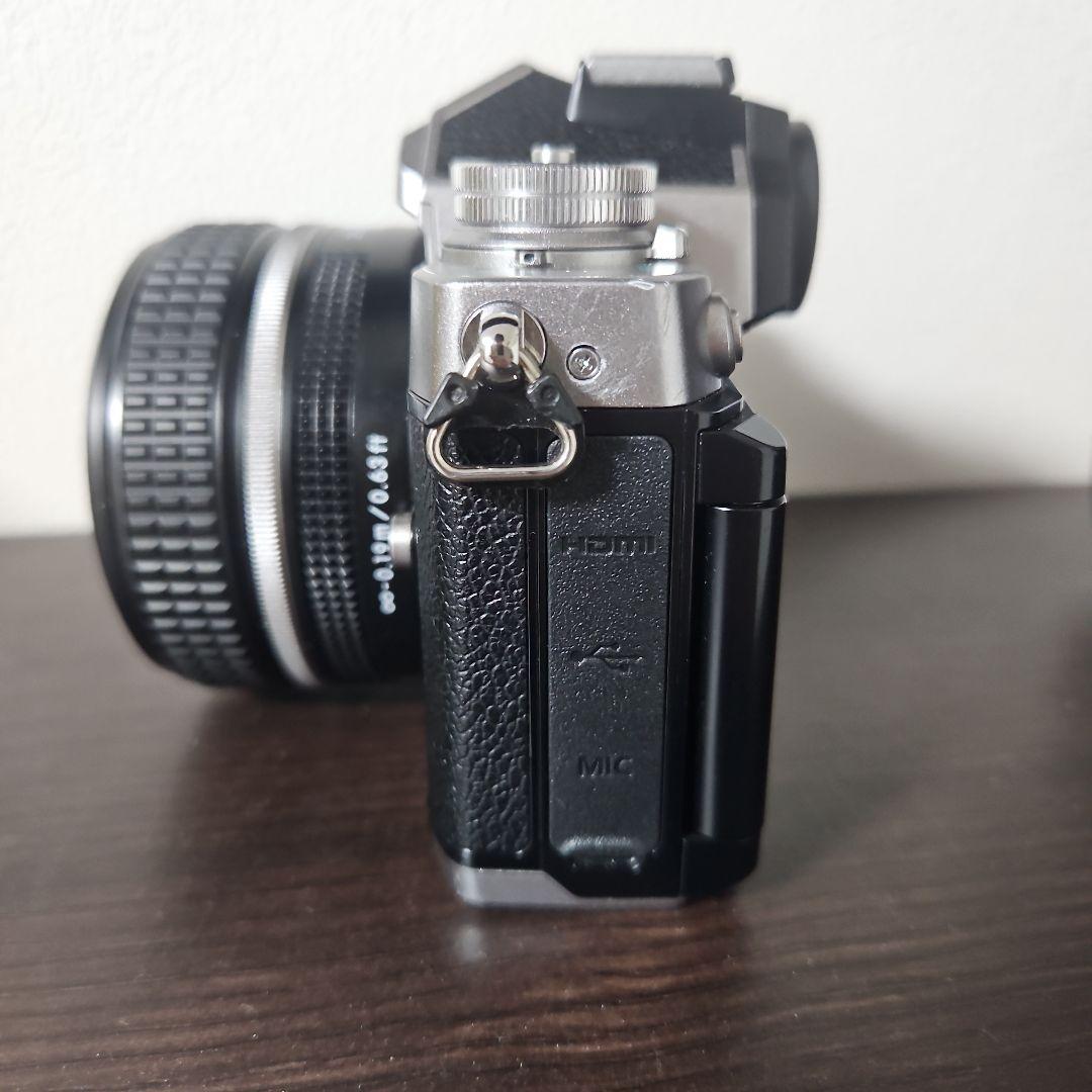 美品　Nikon Z fc 28mm　予備バッテ、アクセサリー付き