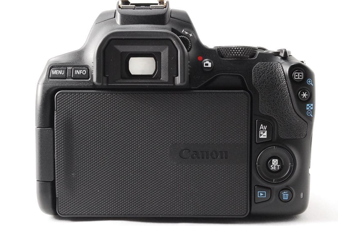 運動会に⭐️Canon EOS Kiss X10 ダブルズーム カメラバッグ付き