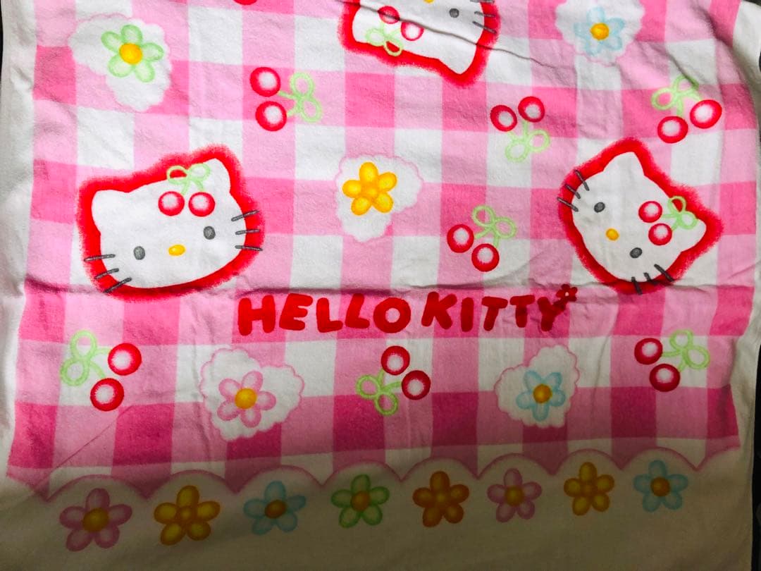 ハローキティ さくらんぼキティ大判バスタオル タオルケット