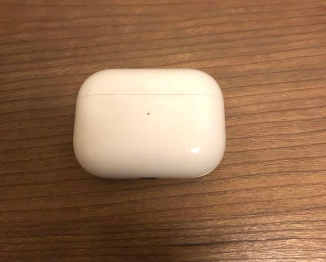 ツ*缶様 AirPods Pro 第1世代　正規品