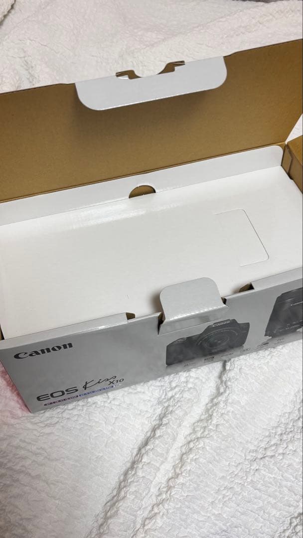 Canon EOS Kiss X10 本体 ダブルズームキット　箱付き