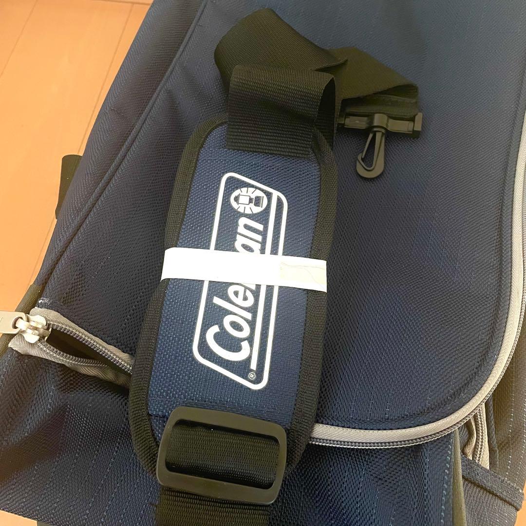 美品 コールマン 70L キャリーバッグ 大容量 軽量 旅行 キャンプ