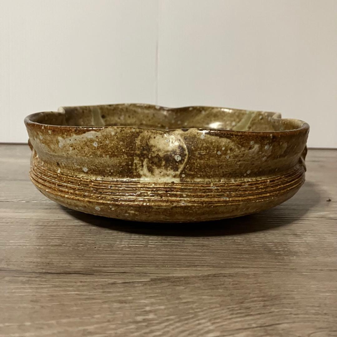 D-4 【極美品】味わい深い 織部流し 刷毛目 四方鉢 / 菓子鉢 煮物鉢
