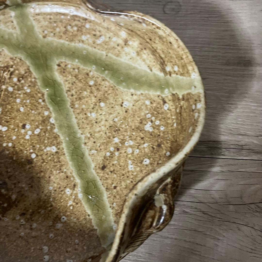 D-4 【極美品】味わい深い 織部流し 刷毛目 四方鉢 / 菓子鉢 煮物鉢