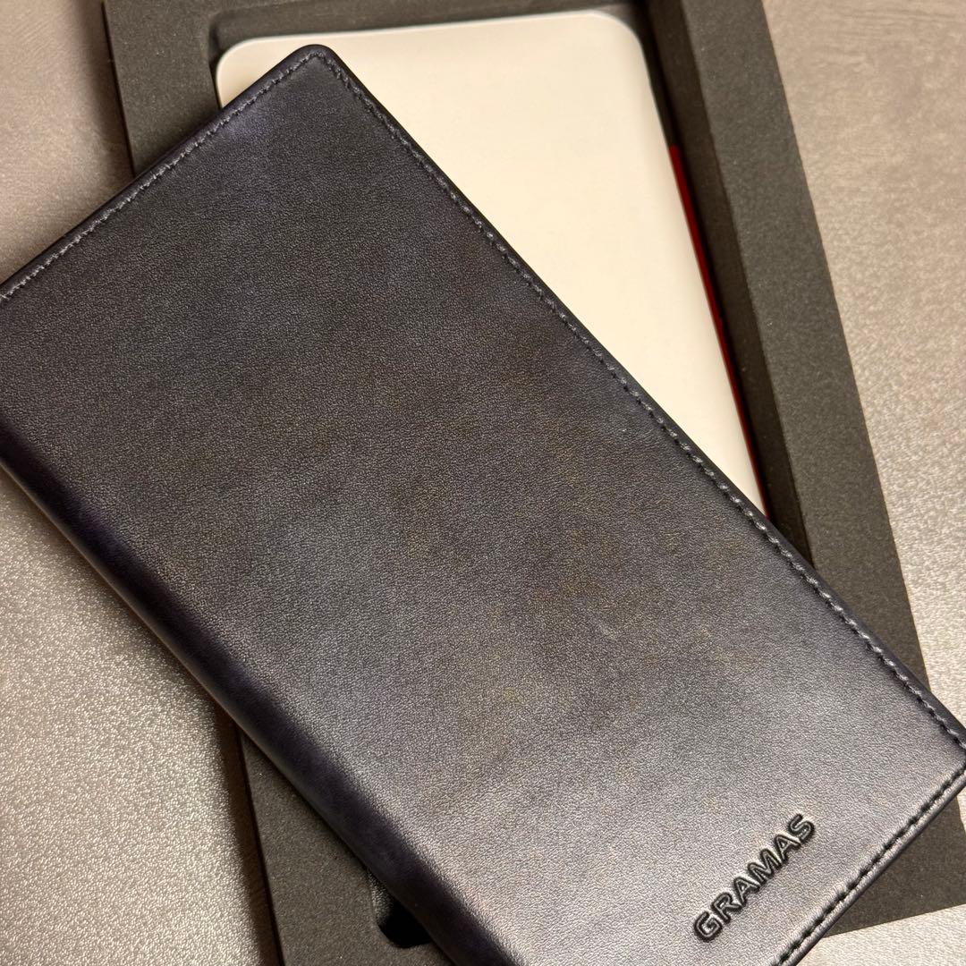 GRAMAS iPhone15Proケース　ミュージアムカーフレザー