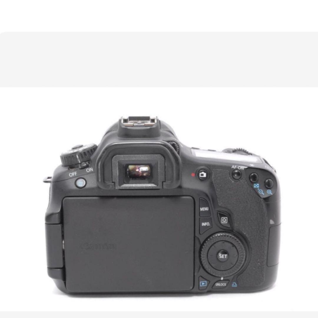ダブルレンズセット　Canon EOS 60D キャノン　美品　1800万画素