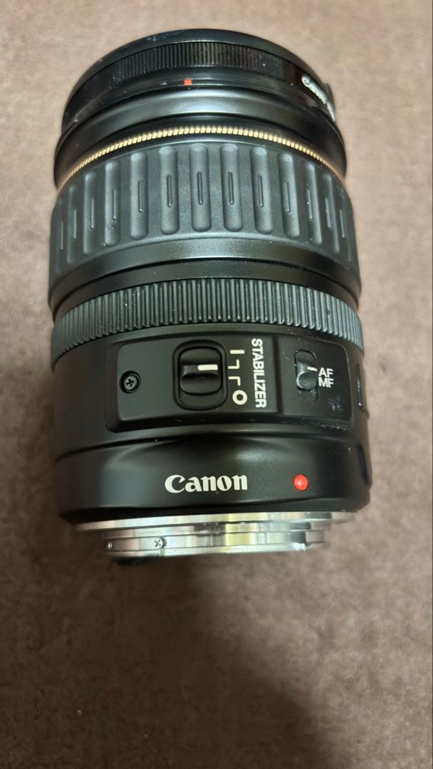 Canon EF28-135mm f3.5-5.6ズームレンズ