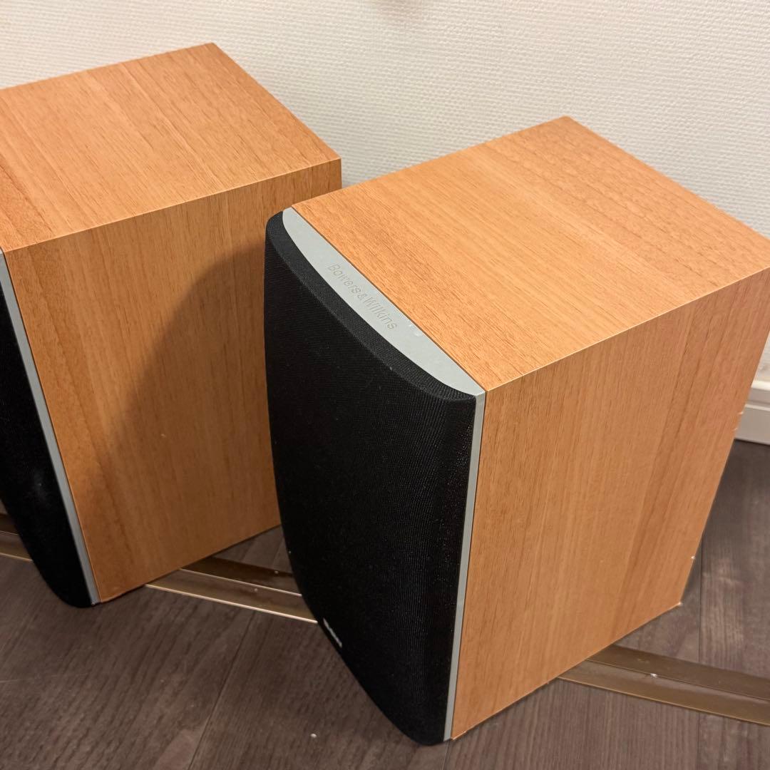 動作品 B&W ブックシェルフスピーカー DM600 S3