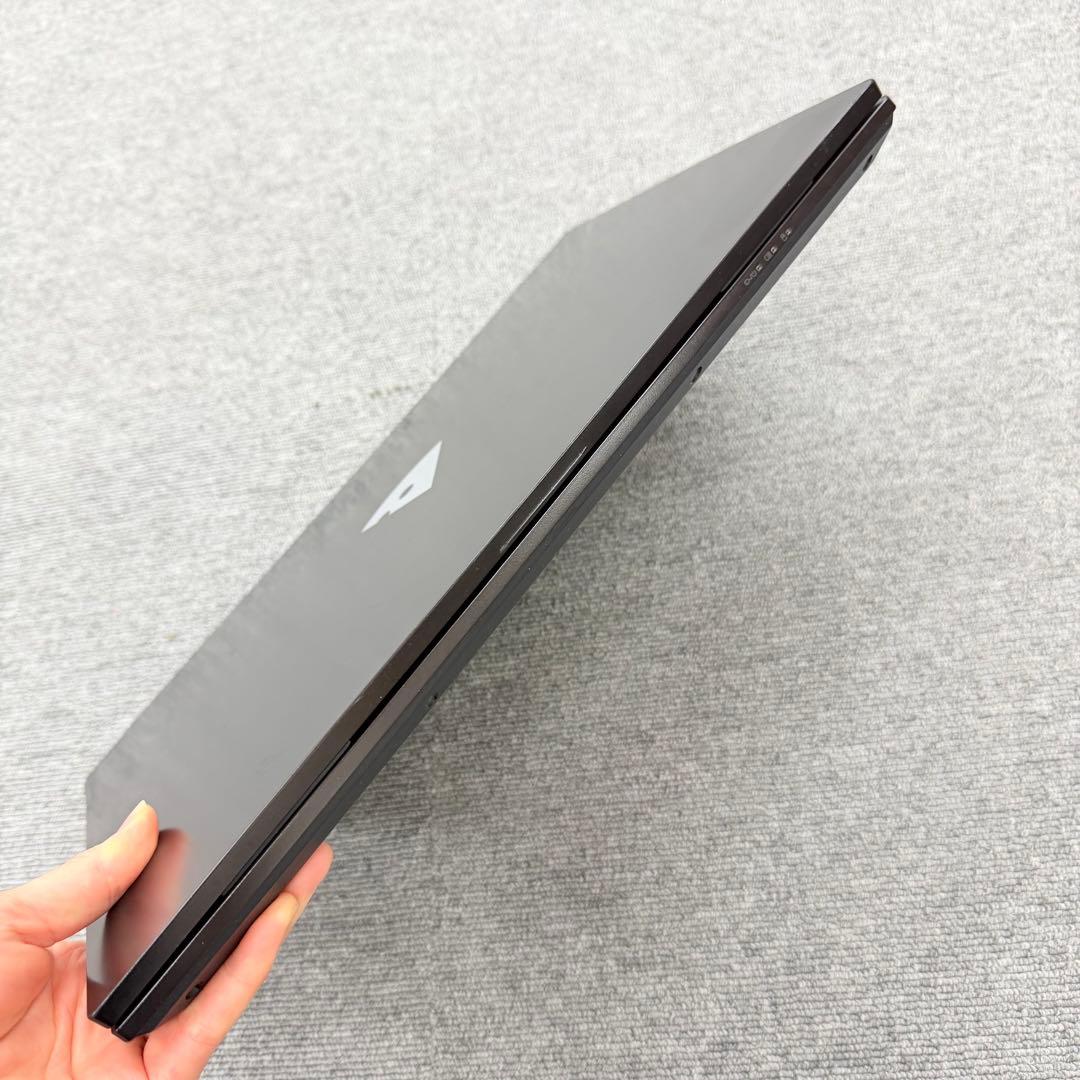 Windowsノート本体 Mouse K5-I7 GM5BK-A Core i7 16GB / 512GB