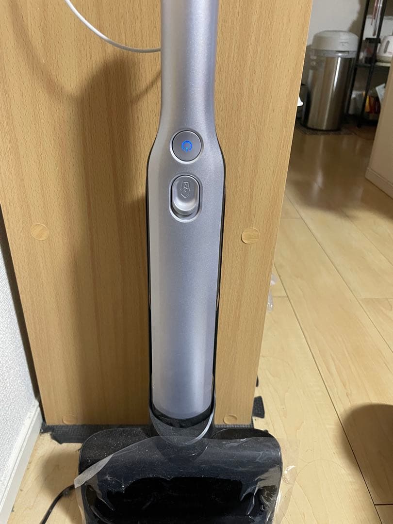 Shark EVOROBOT S72 ロボット掃除機本体　（ジャンク品）