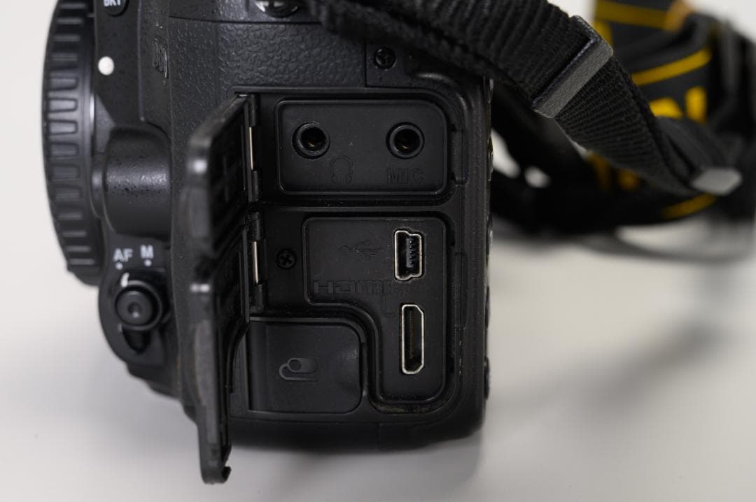 Nikon D610 デジタル一眼レフカメラボディ