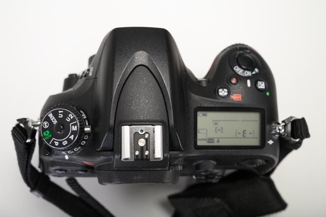 Nikon D610 デジタル一眼レフカメラボディ