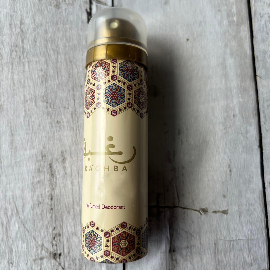 新品中東 アラビアンドバイ香水貿易100ml 男女通用 ボディスプレー2点セット