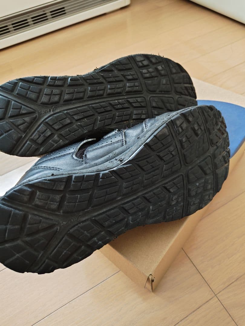 アシックス ウィンジョブ cp602　ゴアテックス26.5cm