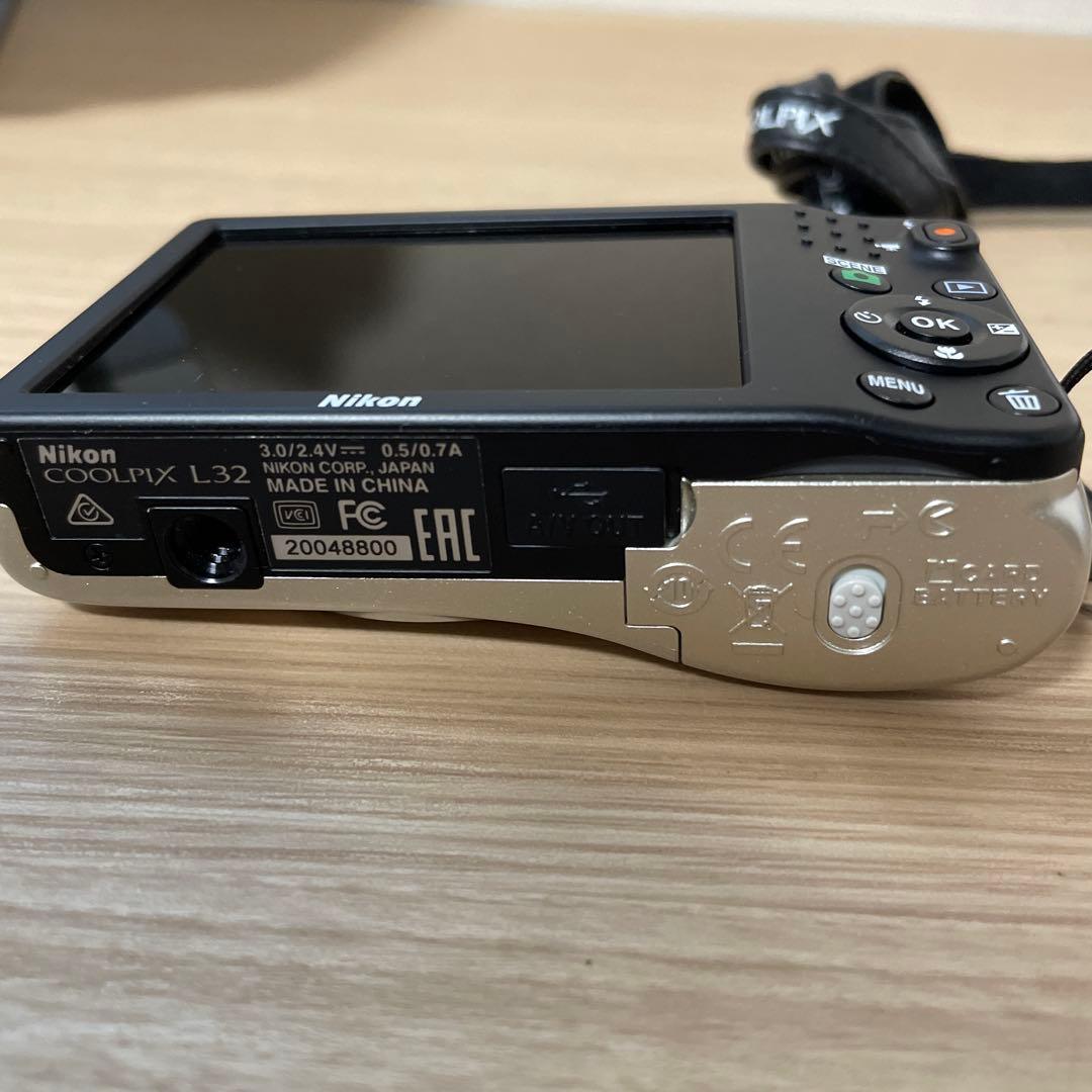 【オールドコンデジ】ニコン Coolpix L32
