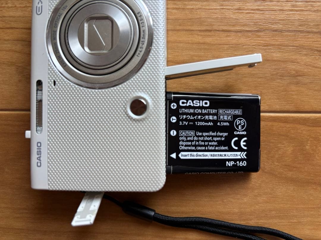 【美品】CASIO EXILIM HS EX-ZR70 ホワイト
