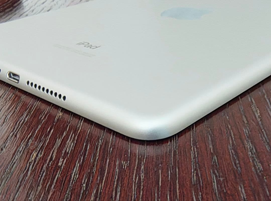 バッテリー95%【iPad mini 5世代 64GB WiFi】充放電106回