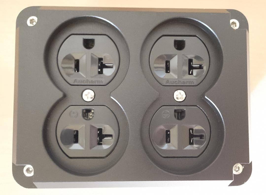 6N 2φ 純銀線 4口電源タップ