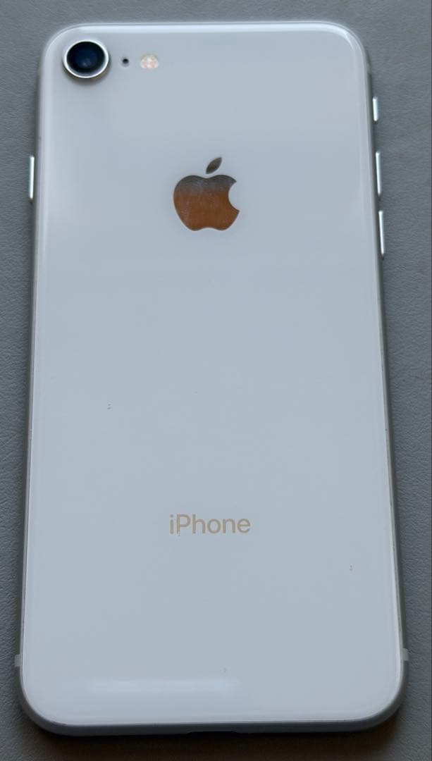 iPhone 8 シルバー⭐︎SIMフリー⭐︎256GB