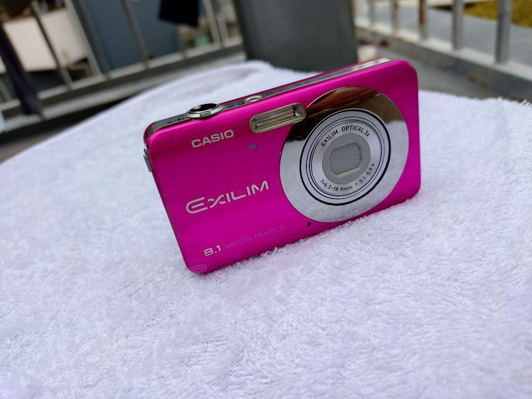 カシオ CASIO EXILIM EX-Z80　ピンク
