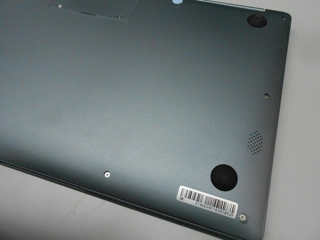 TOTOAI　6GB　Celeron N3350　SSD128　/M2637