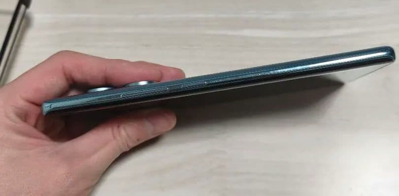 Xiaomi Redmi Note 14 Pro 本体★ケース、保護シート付★