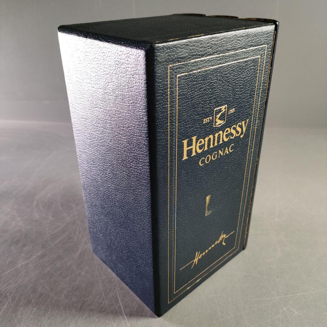 A972-3/Hennessy/ヘネシー シルバートップ ブック型 青箱/