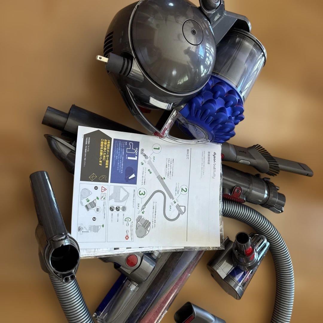 と*も様 Dyson サイクロン ball fluffy CY24 使用期間一年