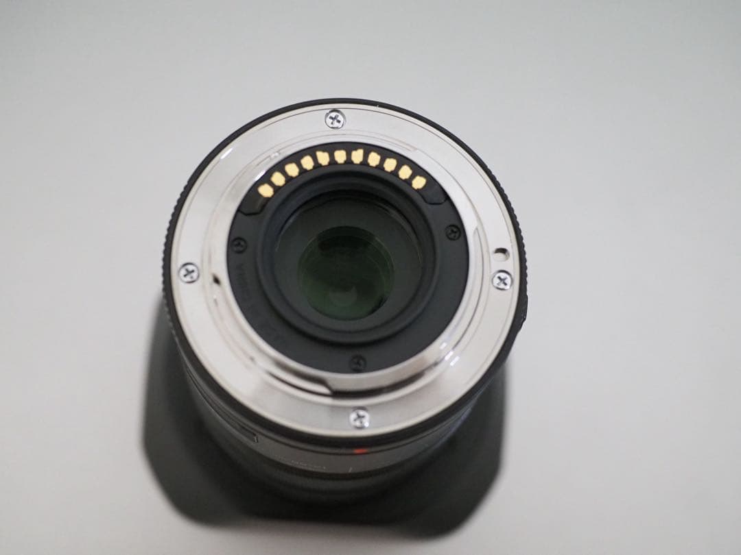 OLYMPUS OM-D E-M5シャッター1941回+レンズ+コンボセット