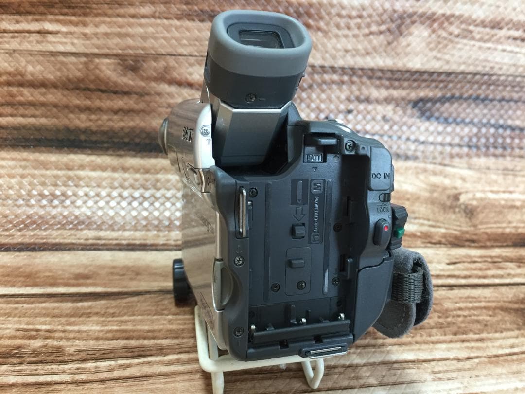 撮影再生ダビングOK　美品　SONY　DCR-TRV33　MiniDV用