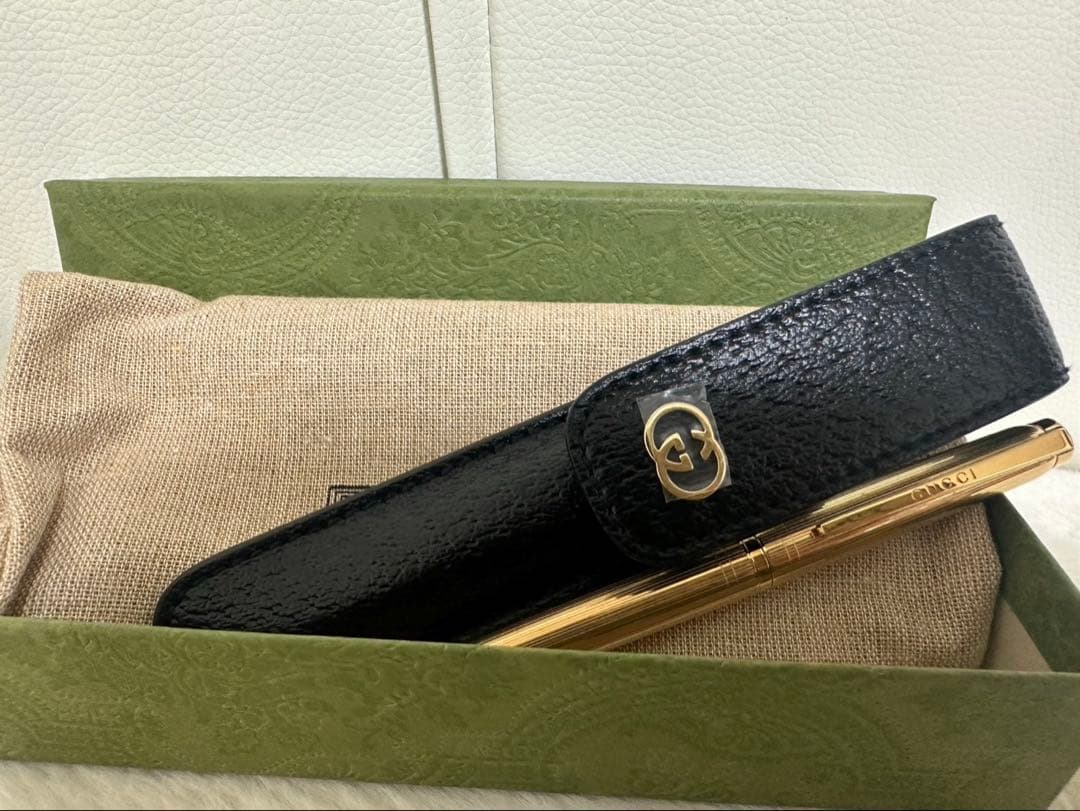 GUCCI ボールペン 本体 黒 レザー