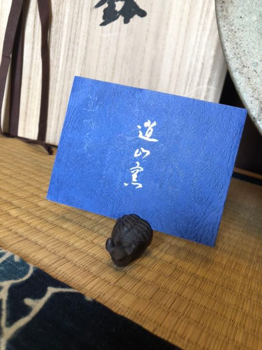 灰紬椿紋鉢