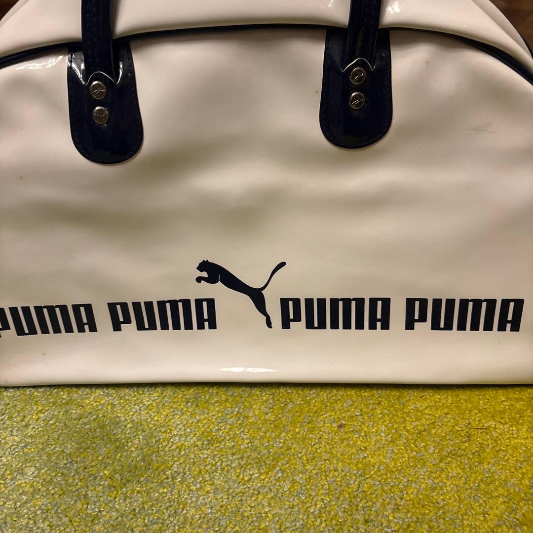 PUMA 昭和レトロボストンバッグ ホワイト/ネイビー