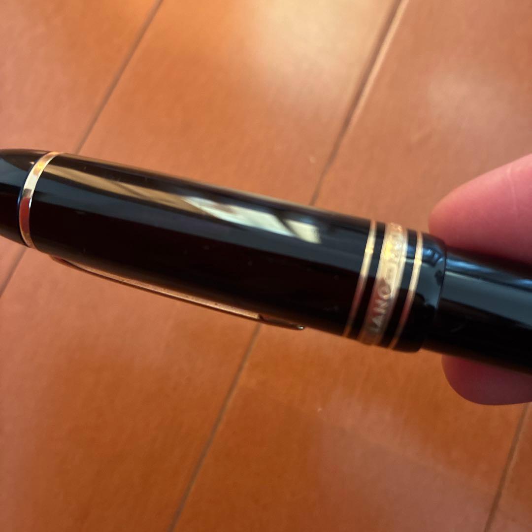 Montblanc ブラック 万年筆 Mサイズ