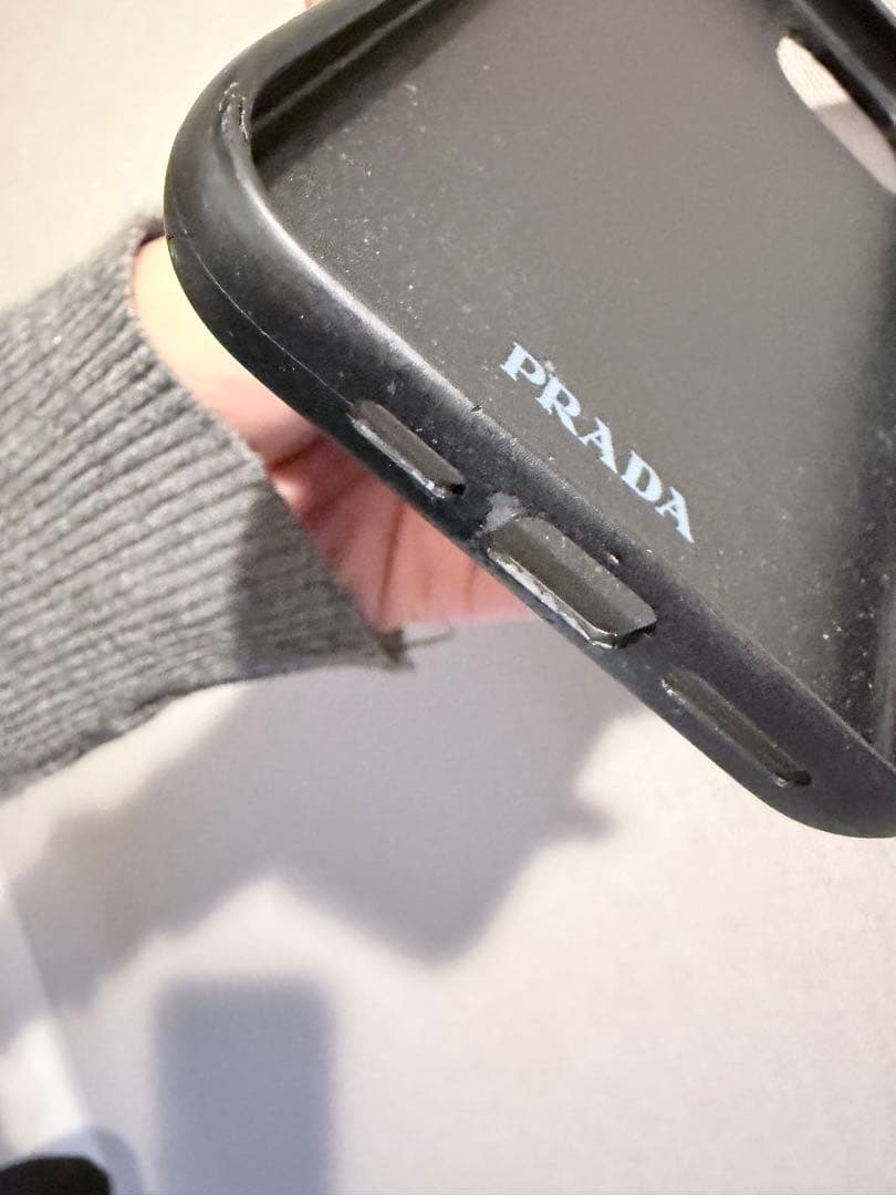 PRADA iPhone14ケースブラック