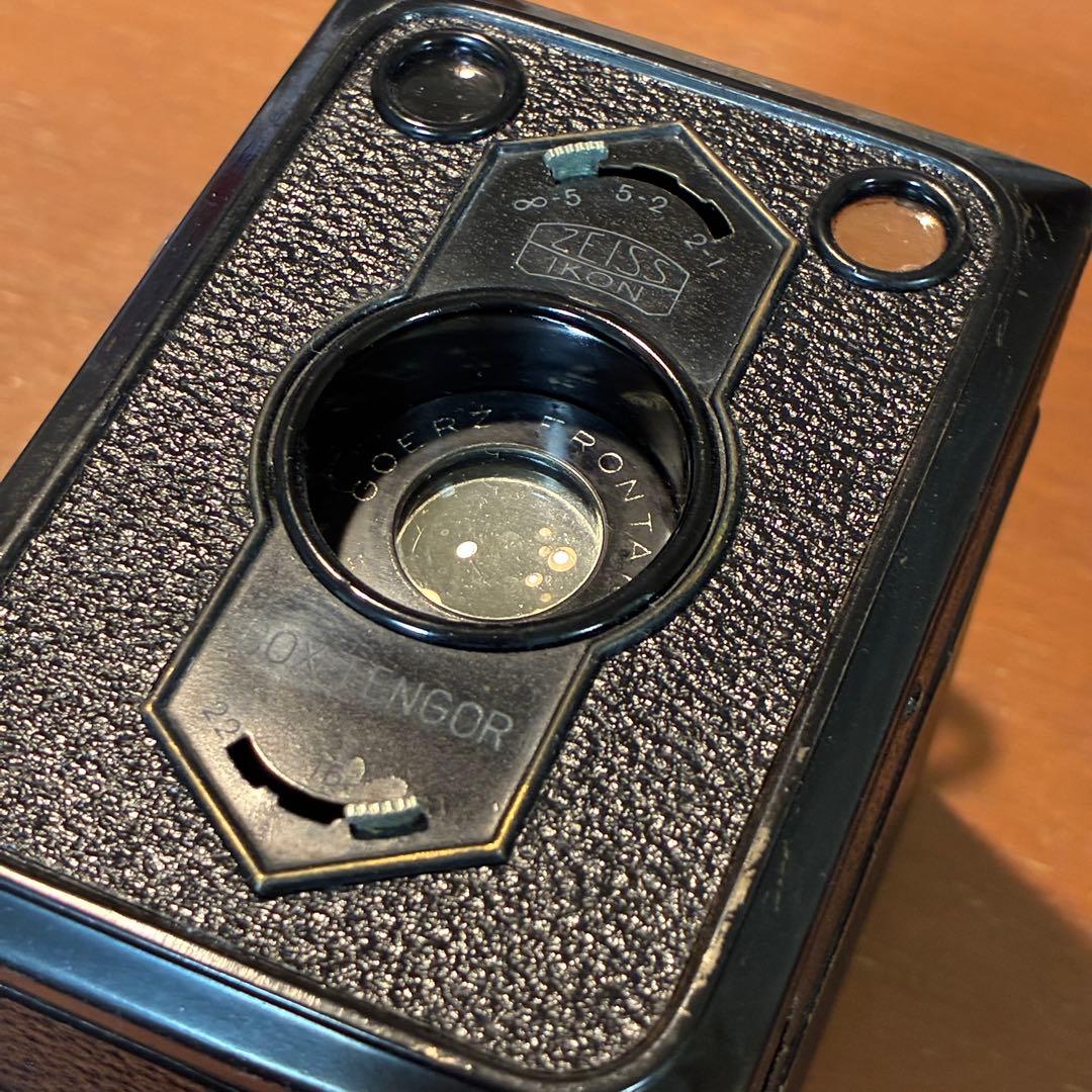 Zeiss Ikon Box tengor 中古品 2台 期限切れフィルム１本付