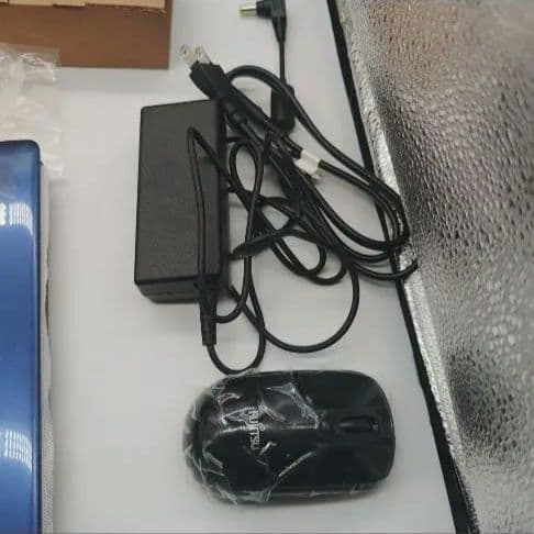 FUJITSU FMV LIFEBOOK A77E2LG Model　BA15B