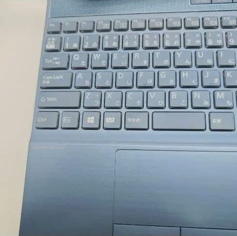 FUJITSU FMV LIFEBOOK A77E2LG Model　BA15B