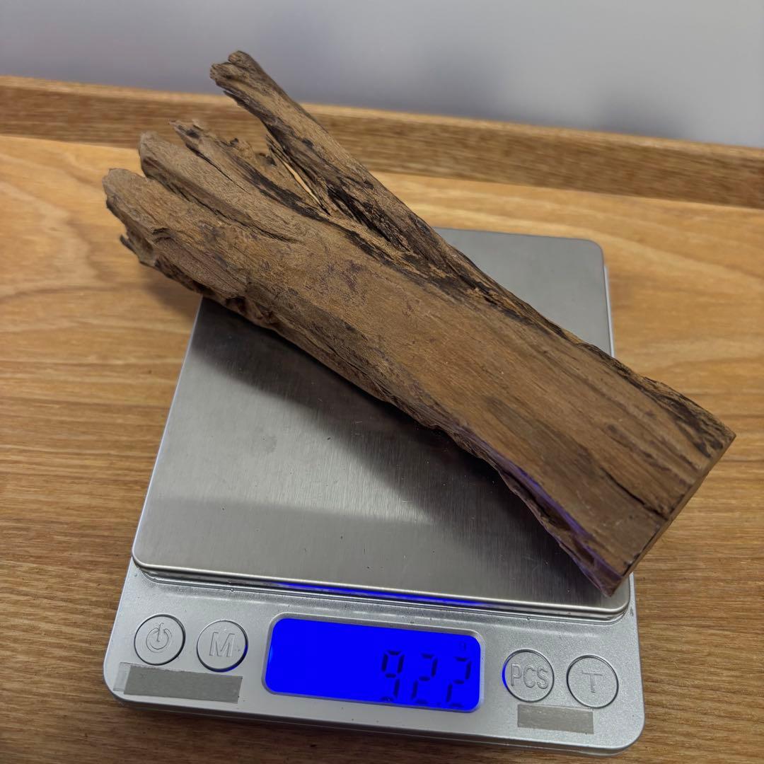 古代天然香木　沈香原木92.2g 茶道具タニシャム沈香伽羅聞香 香道具ベトナム