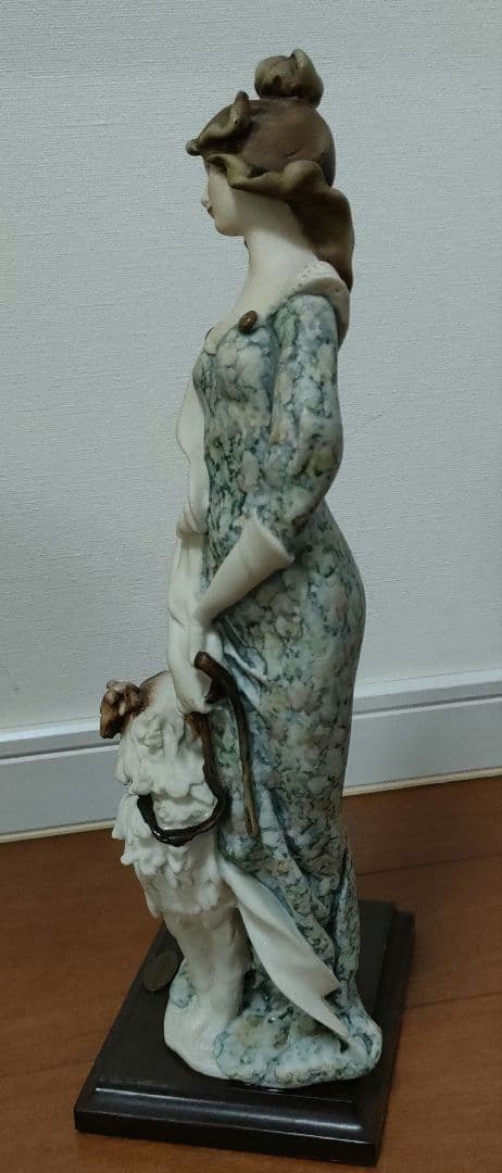 超希少なイタリア製 Lady with Borzoi（ボルゾイを連れた貴婦人）