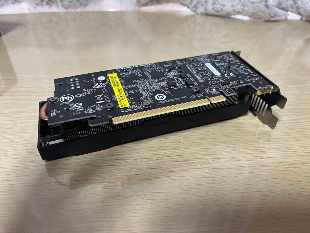 【送料込み】グラボNVIDIA GeForce RTX 4060