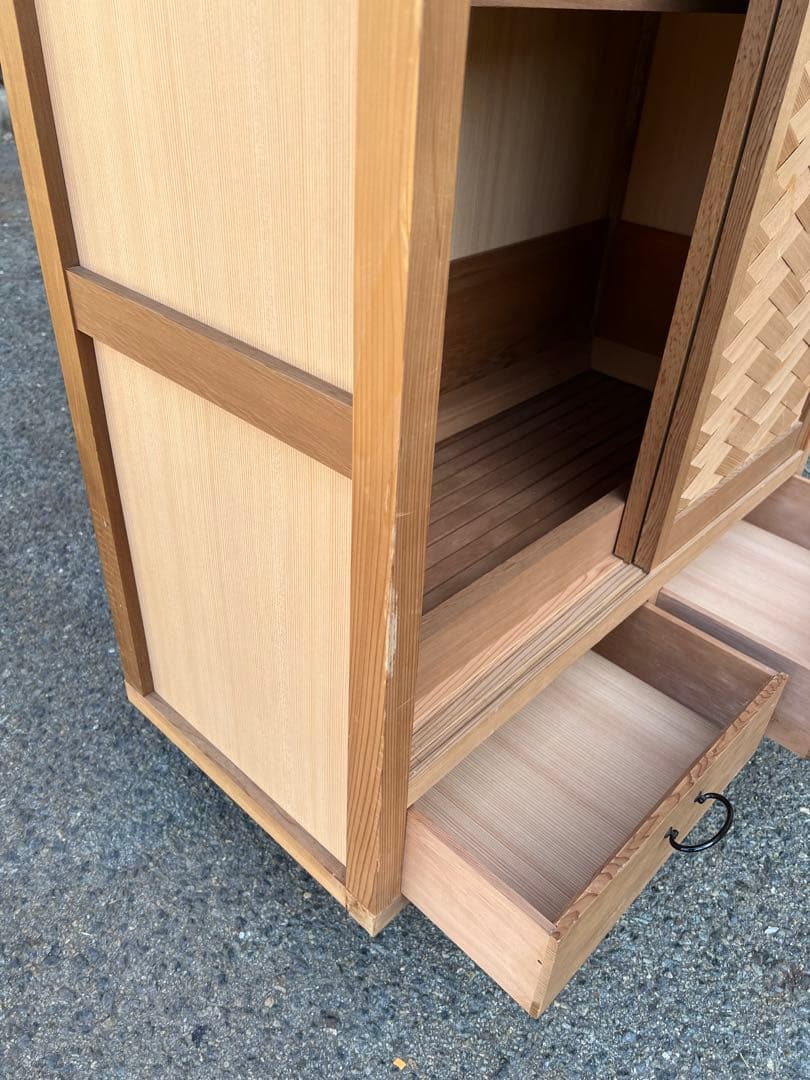 伝統工芸 茶道具　置水屋　水屋箪笥　網代引戸　茶箪笥