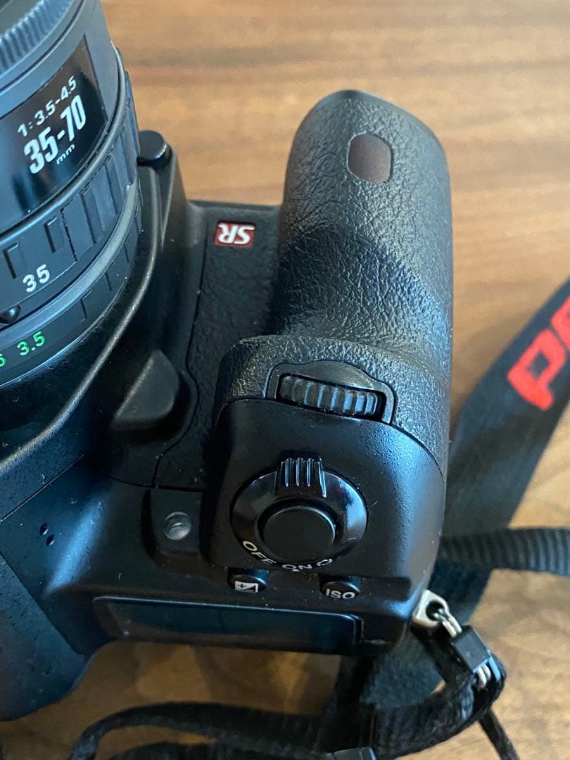 PENTAX K-7 デジタル一眼レフ 35-70レンズ付動作品　比較的綺麗