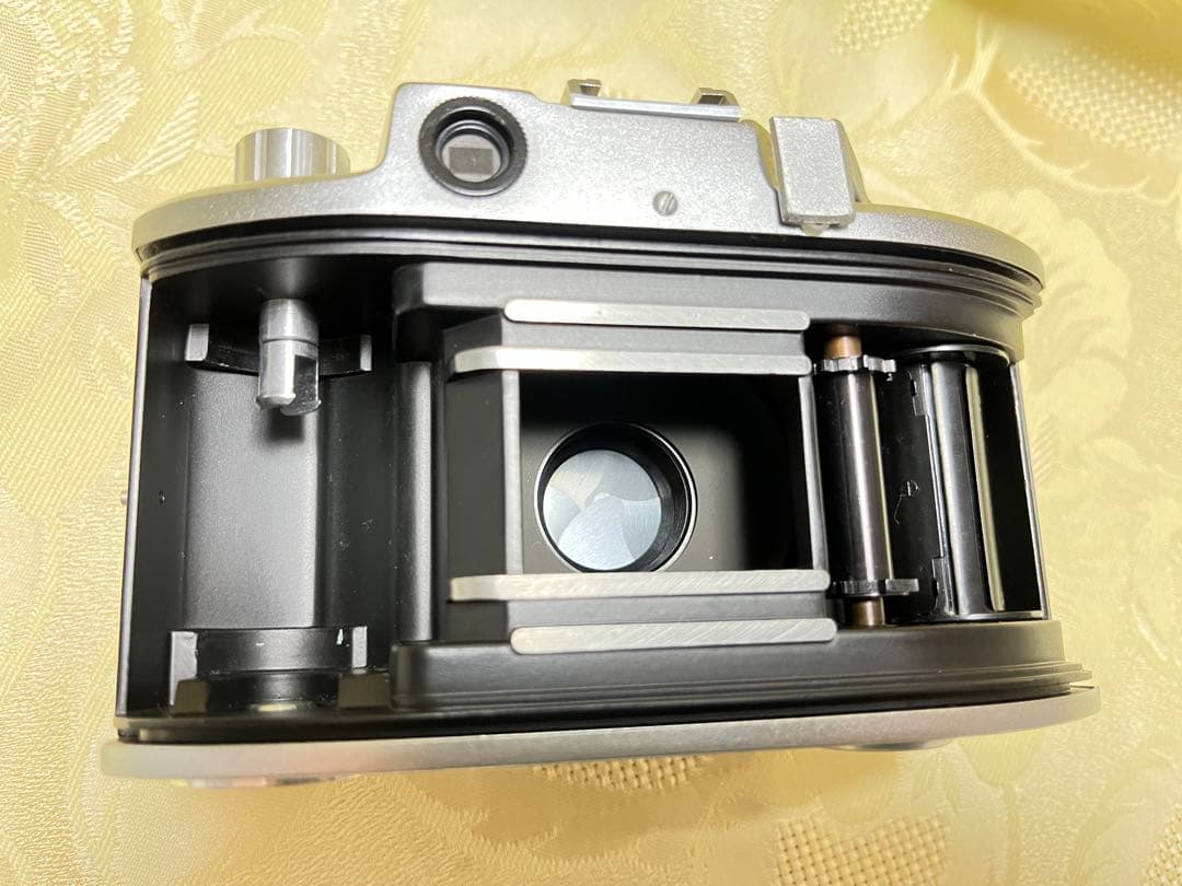 かわいいミノルタ　MINOLTA A コンパクトフィルムカメラ　美品
